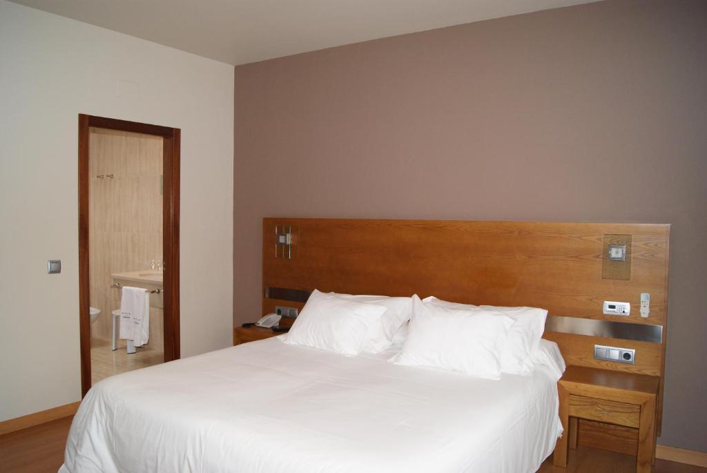 Hotel Puente De La Toja О Грове Екстериор снимка