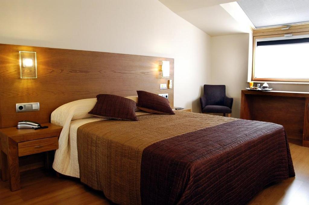 Hotel Puente De La Toja О Грове Екстериор снимка