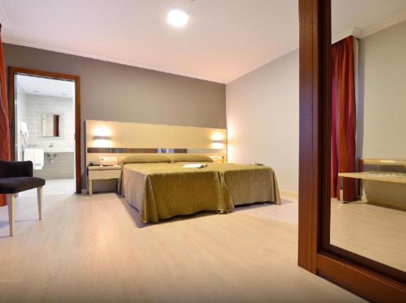 Hotel Puente De La Toja О Грове Екстериор снимка